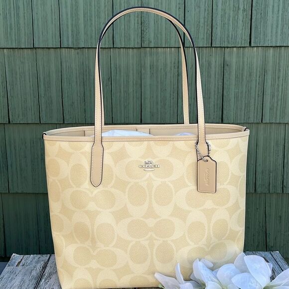 Coach City Tote In Signature Canvas Butter Yellow Shoulder Bag Purse - Picture 1 of 11
